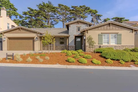 1790 Links Drive