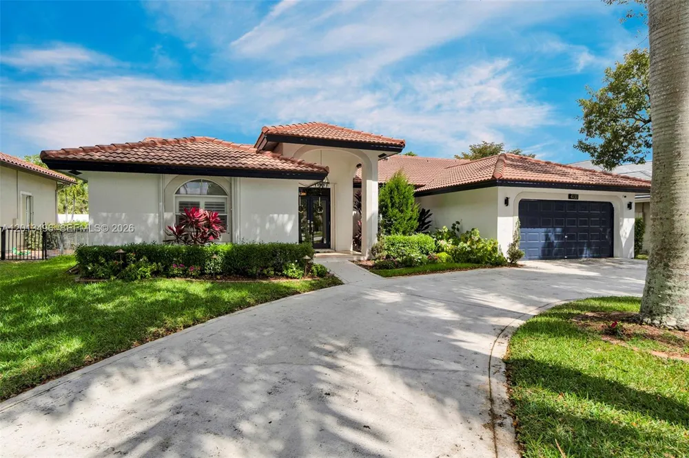 4133 NW 81st Ter Coral Springs, FL 33065