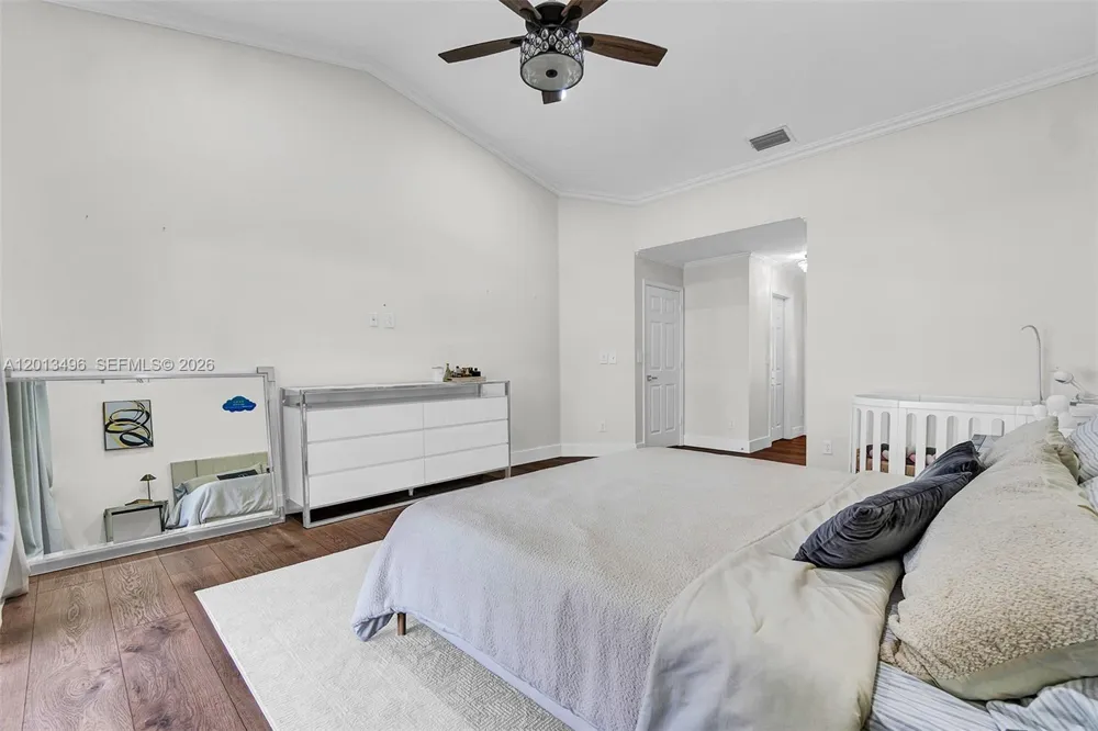4133 NW 81st Ter Coral Springs, FL 33065