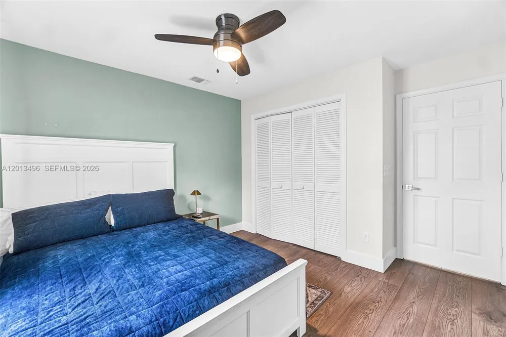 4133 NW 81st Ter Coral Springs, FL 33065
