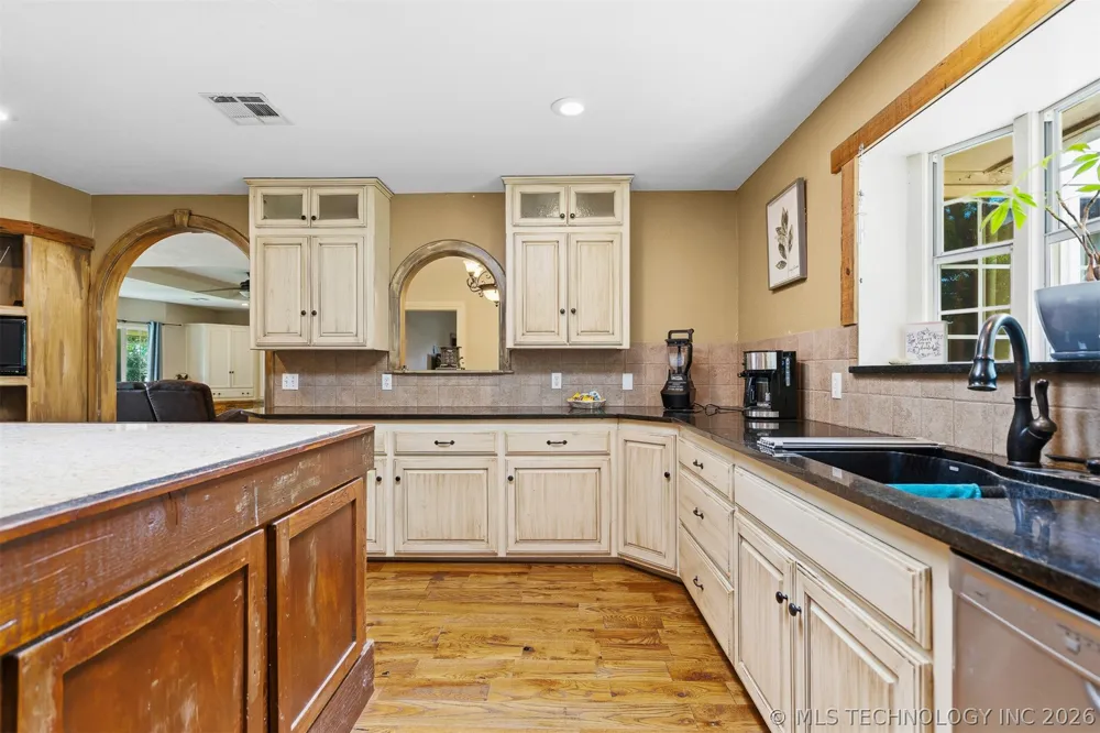 11567 Renick Marietta, OK 73448