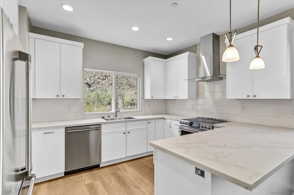 3870 Rojo Tierra Rd La Mesa, CA 91941