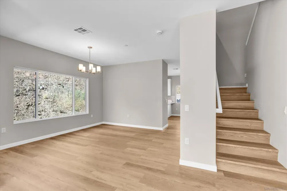 3870 Rojo Tierra Rd La Mesa, CA 91941