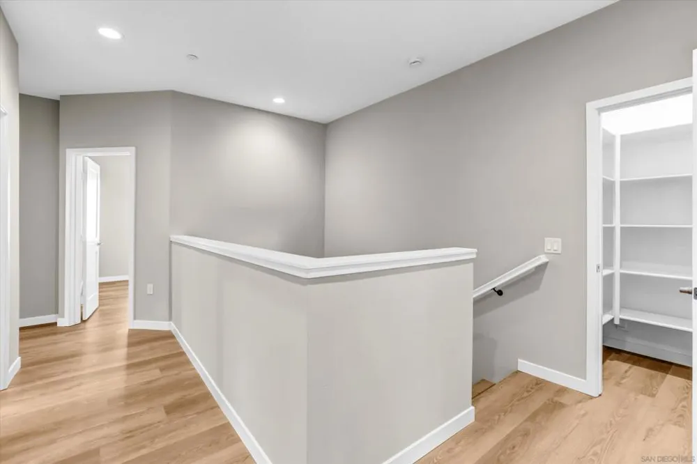 3870 Rojo Tierra Rd La Mesa, CA 91941