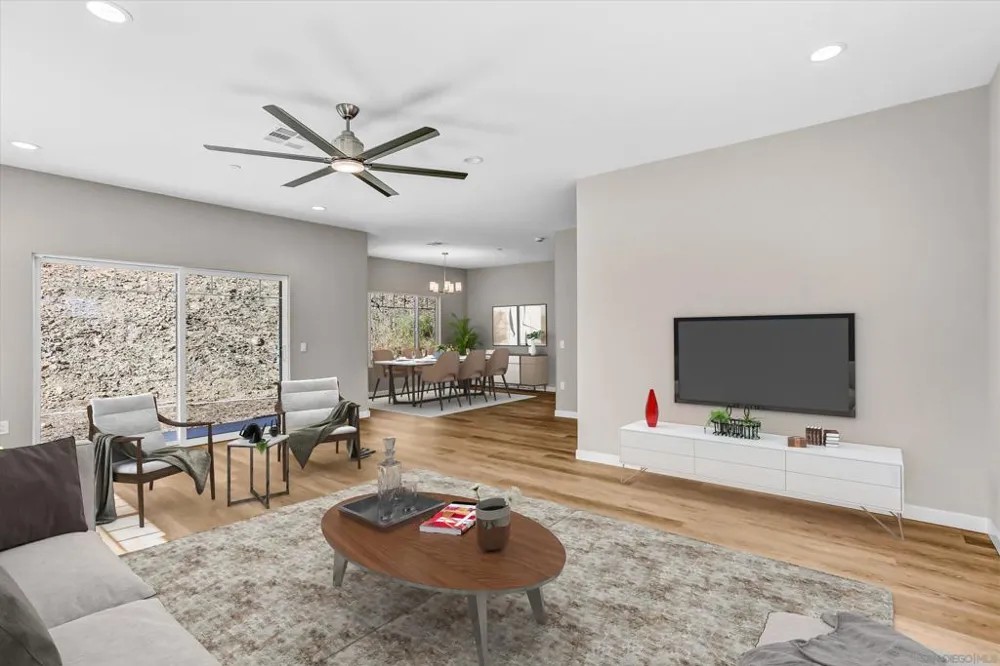 3870 Rojo Tierra Rd La Mesa, CA 91941