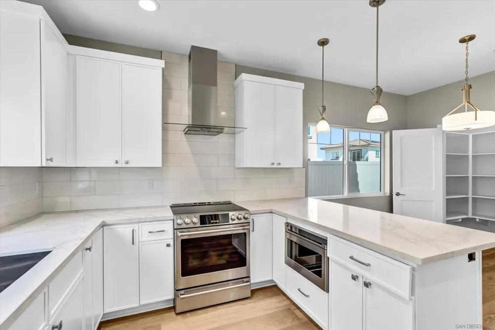 3870 Rojo Tierra Rd La Mesa, CA 91941