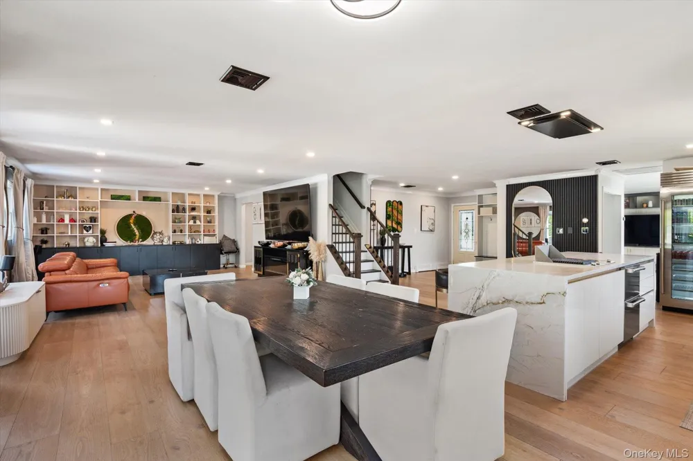 88 Pace Drive S West Islip, NY 11795
