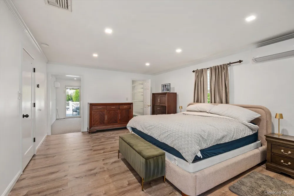 88 Pace Drive S West Islip, NY 11795