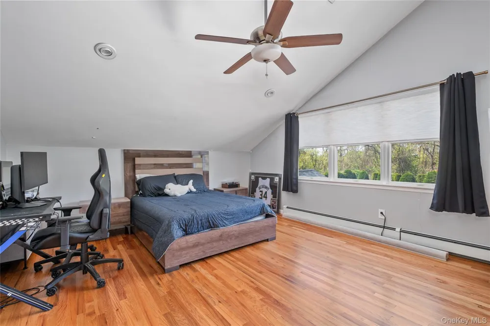 88 Pace Drive S West Islip, NY 11795