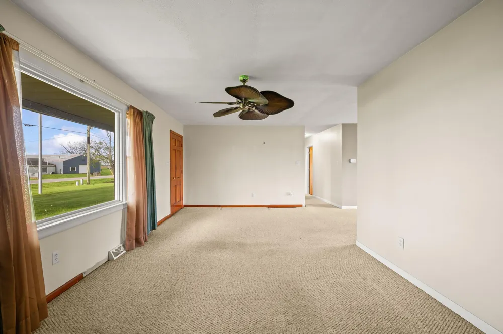 27532 May Street Edwardsburg, MI 49112