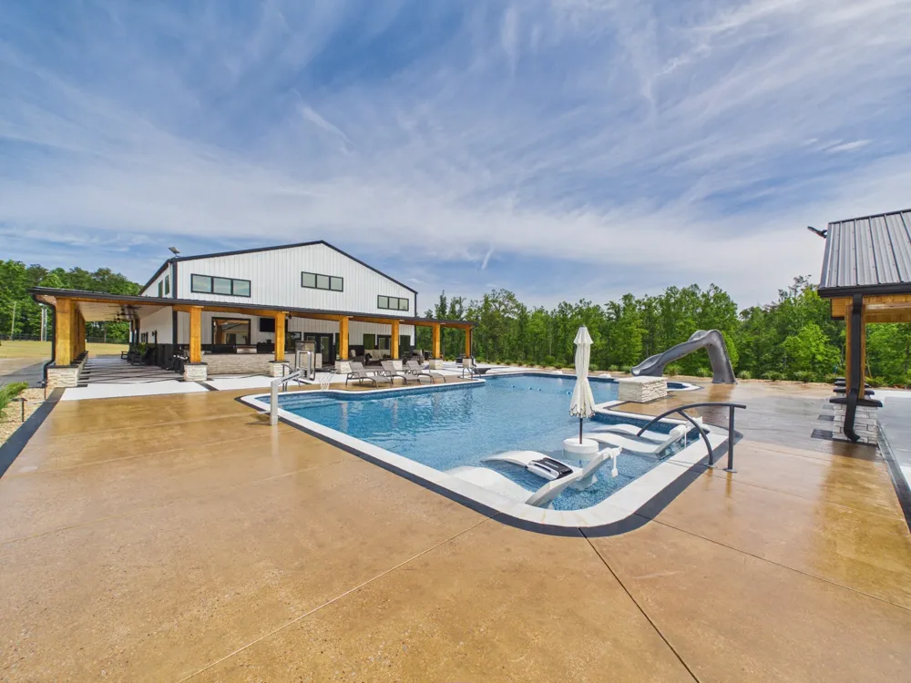 2805 Kendrick Road Michie, TN 38357