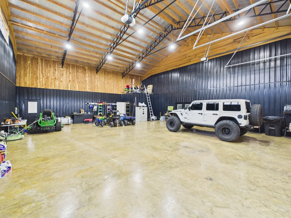 2805 Kendrick Road Michie, TN 38357