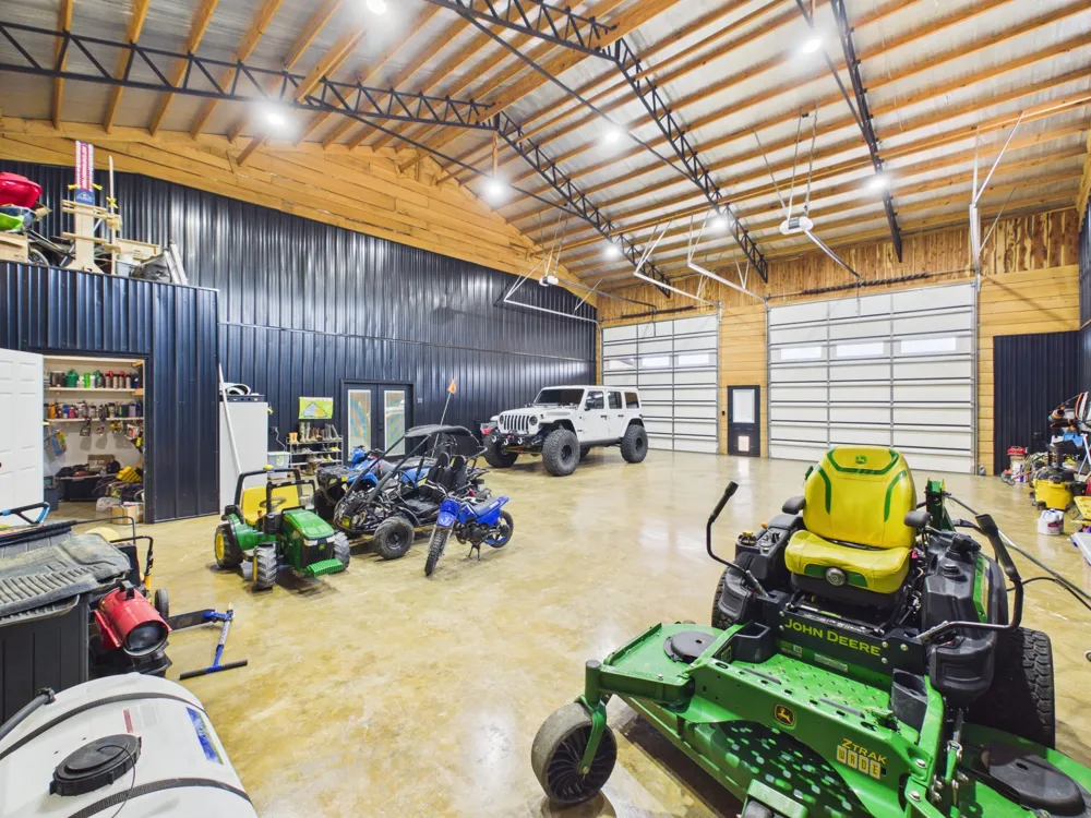 2805 Kendrick Road Michie, TN 38357