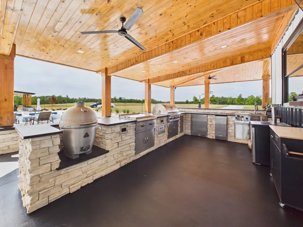 2805 Kendrick Road Michie, TN 38357