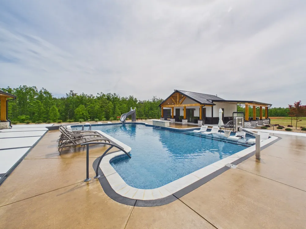 2805 Kendrick Road Michie, TN 38357