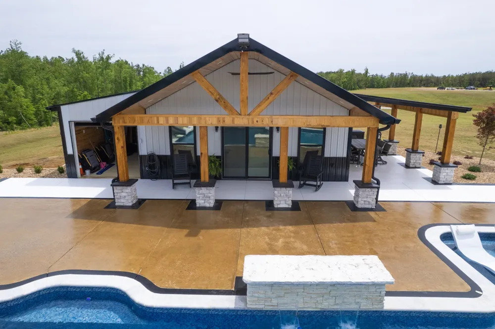 2805 Kendrick Road Michie, TN 38357