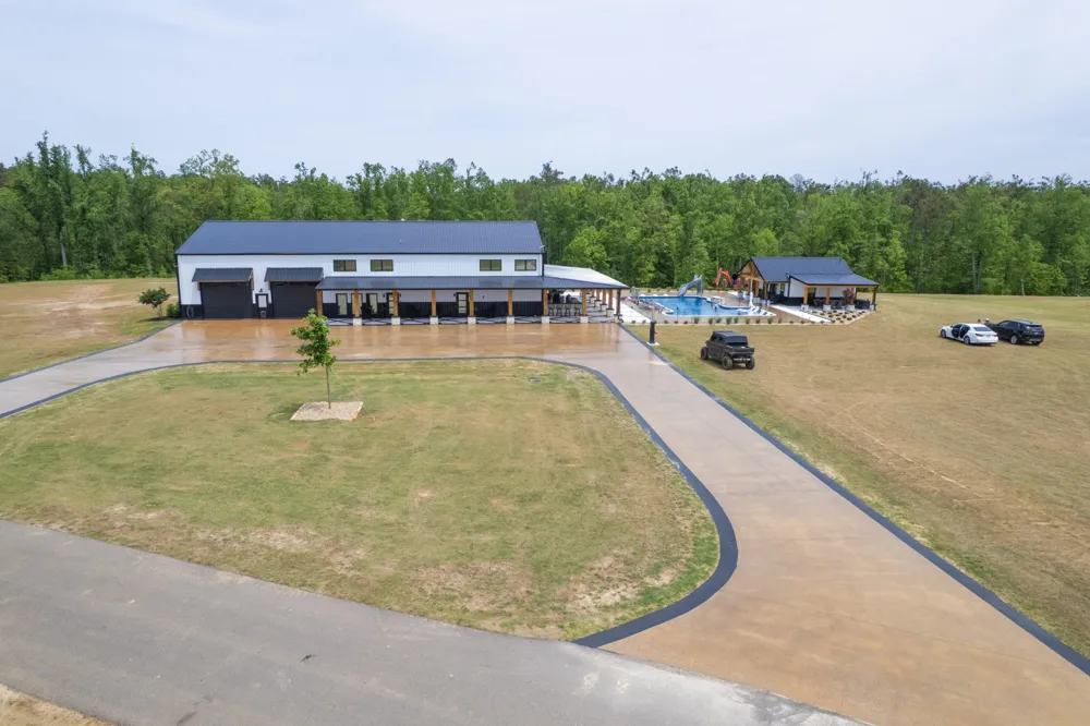 2805 Kendrick Road Michie, TN 38357
