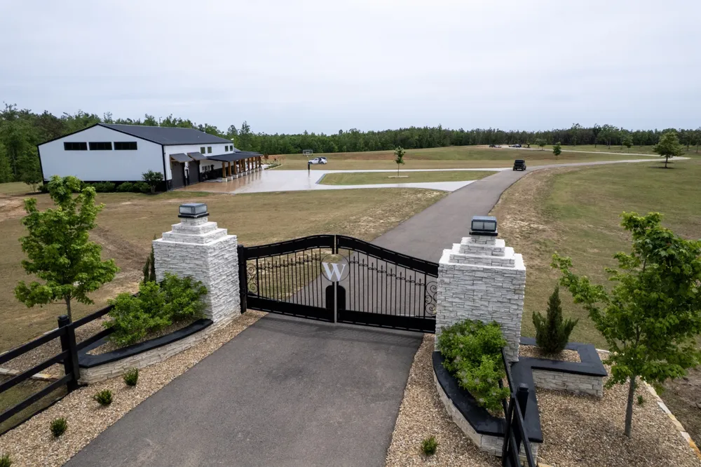 2805 Kendrick Road Michie, TN 38357