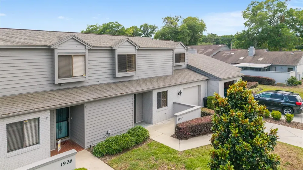1927 SE 37TH COURT CIRCLE ocala, FL 34471