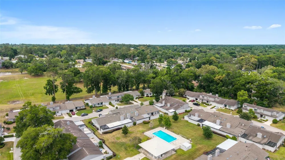 1927 SE 37TH COURT CIRCLE ocala, FL 34471