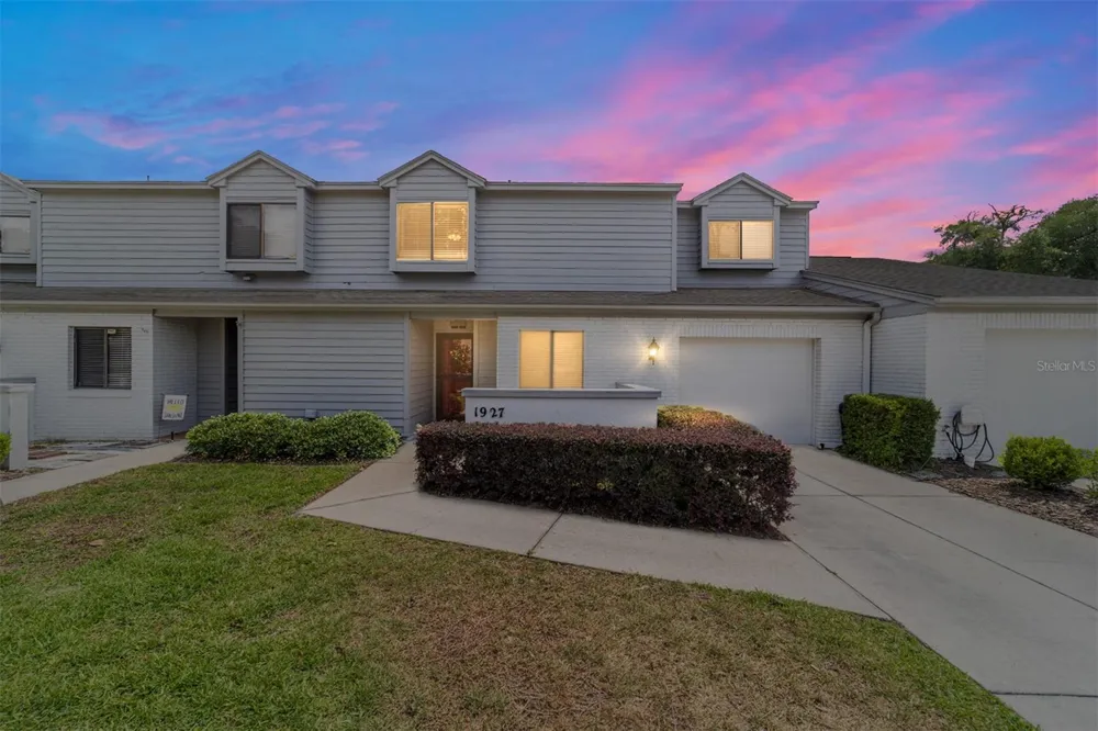 1927 SE 37TH COURT CIRCLE ocala, FL 34471