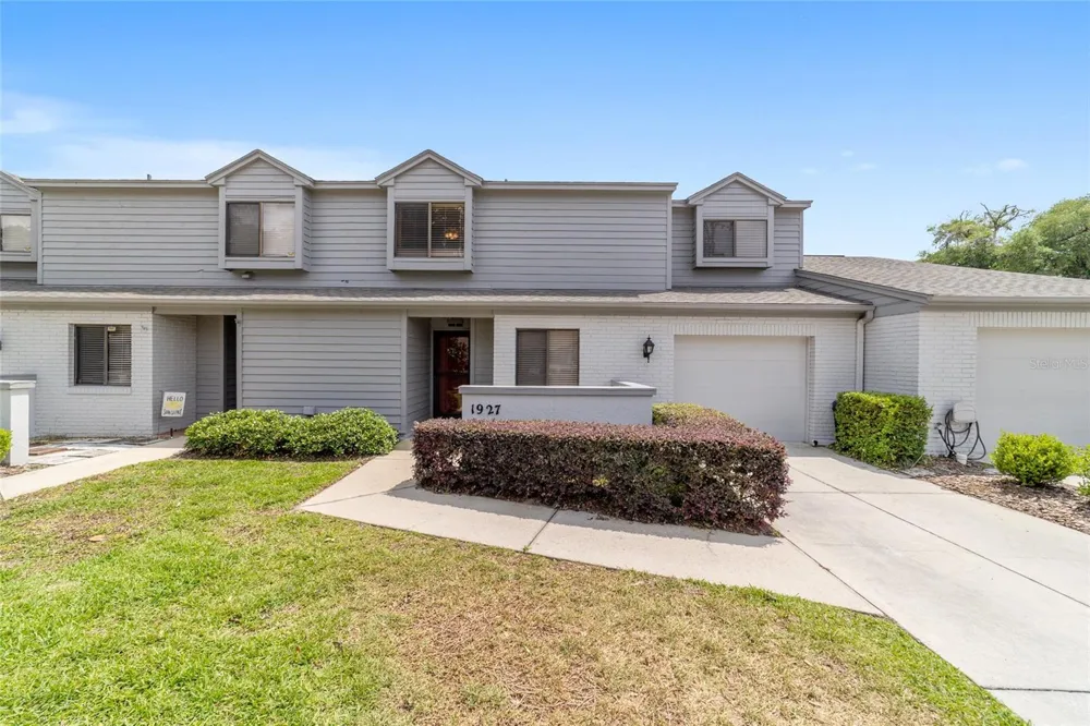 1927 SE 37TH COURT CIRCLE ocala, FL 34471