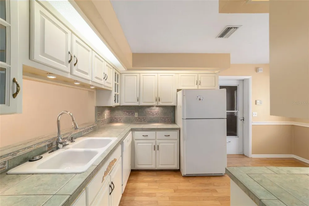 1927 SE 37TH COURT CIRCLE ocala, FL 34471