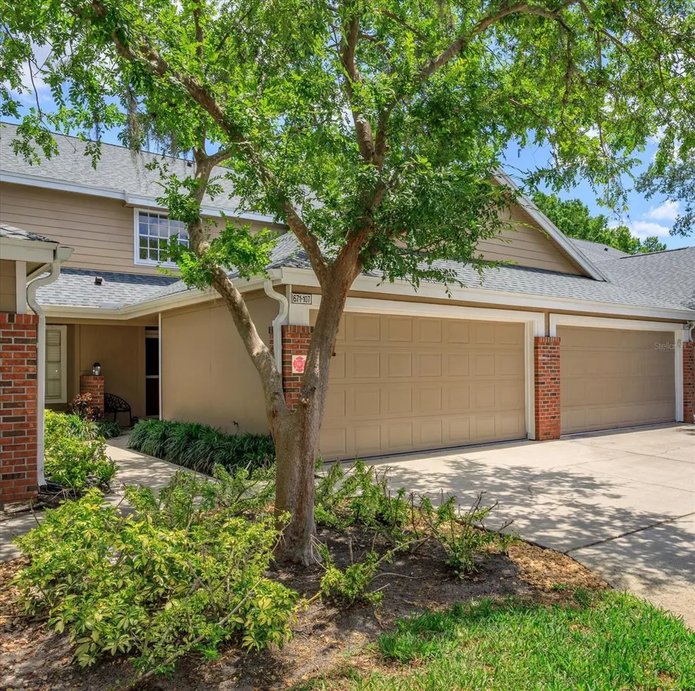 671 POST OAK CIRCLE #107 Altamonte Springs, FL 32701
