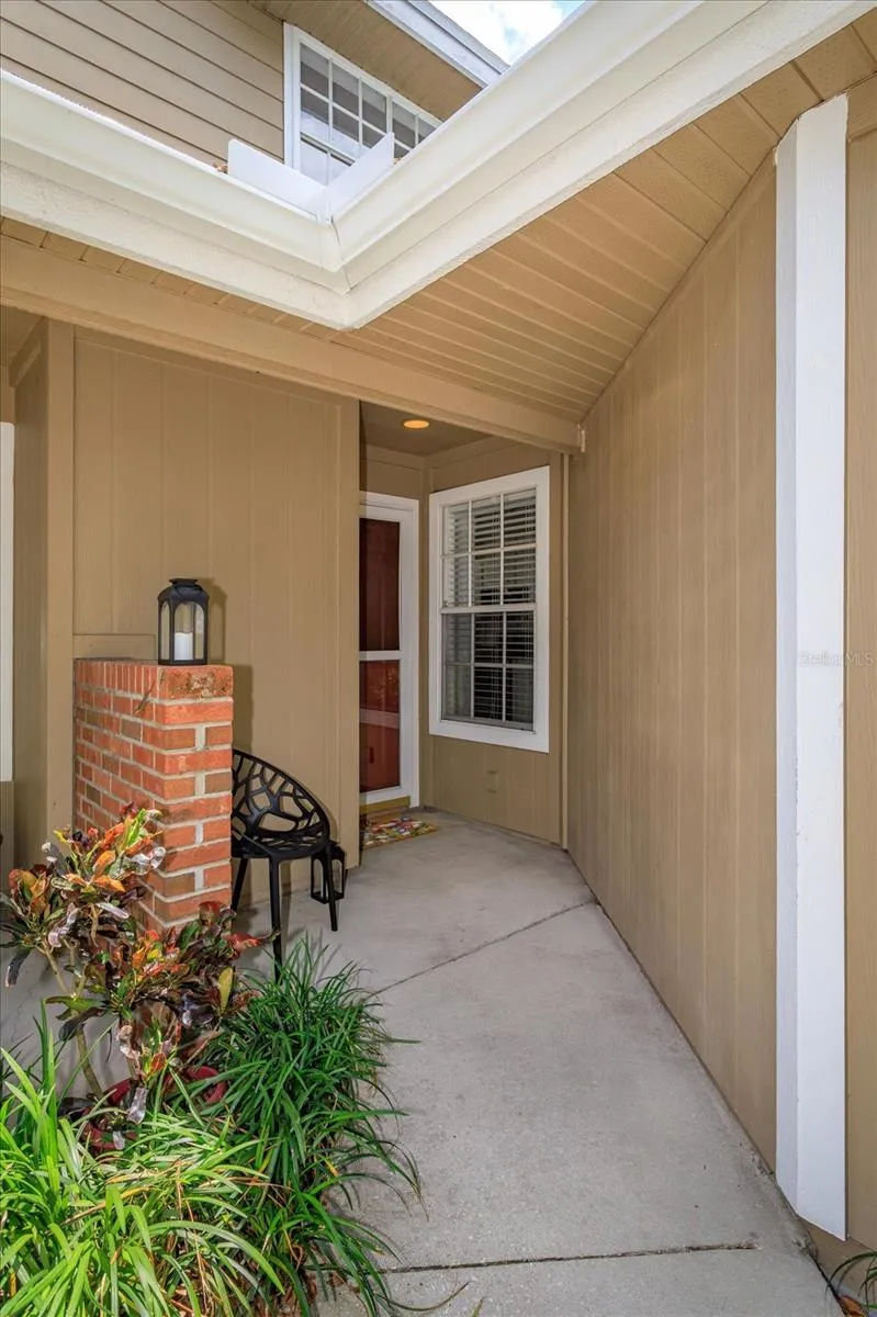 671 POST OAK CIRCLE #107 Altamonte Springs, FL 32701