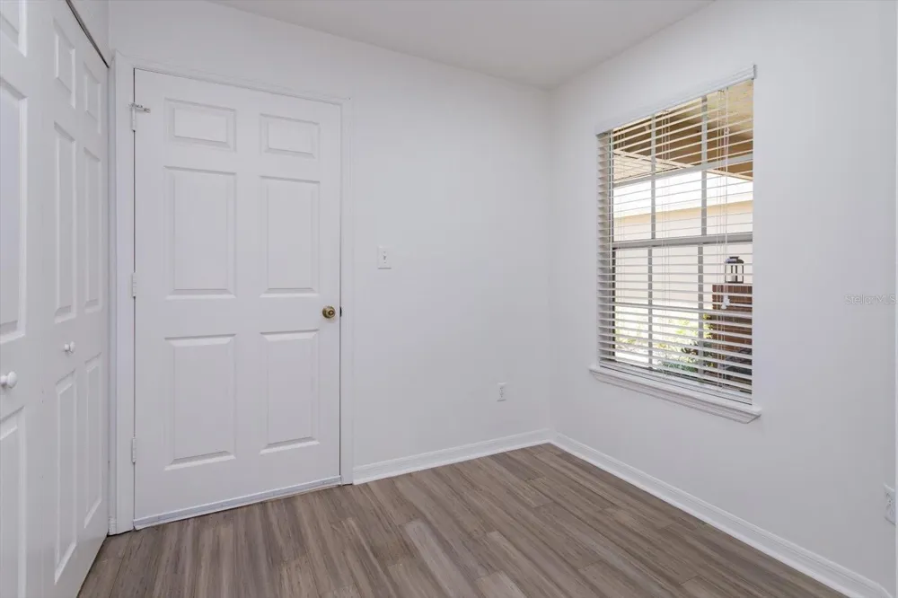 671 POST OAK CIRCLE #107 Altamonte Springs, FL 32701