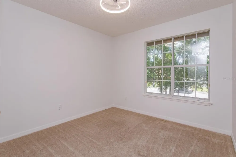 671 POST OAK CIRCLE #107 Altamonte Springs, FL 32701