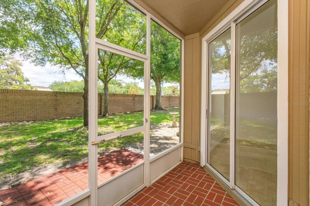671 POST OAK CIRCLE #107 Altamonte Springs, FL 32701