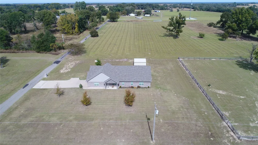 308 DOUGLAS Bogata, TX 75417