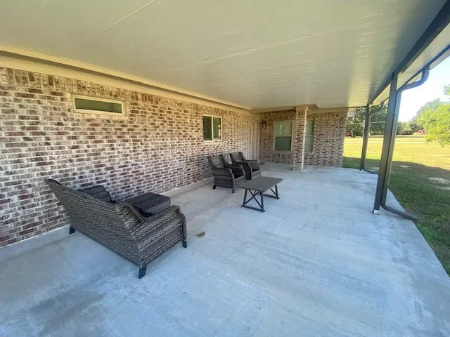 308 DOUGLAS Bogata, TX 75417