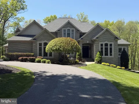 2400 SUMMERFIELD DRIVE