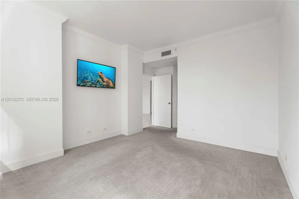 888 Brickell Key Dr #1702 Miami, FL 33131