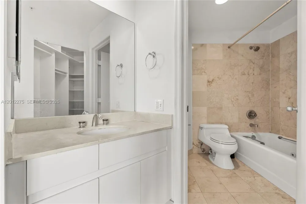 888 Brickell Key Dr #1702 Miami, FL 33131