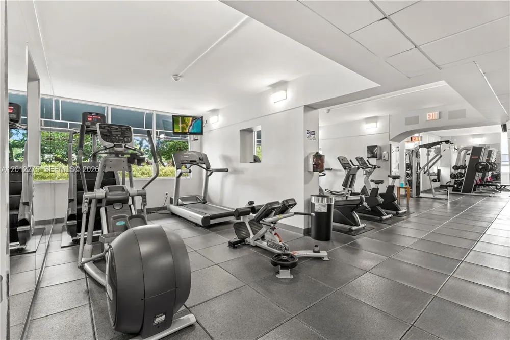 888 Brickell Key Dr #1702 Miami, FL 33131