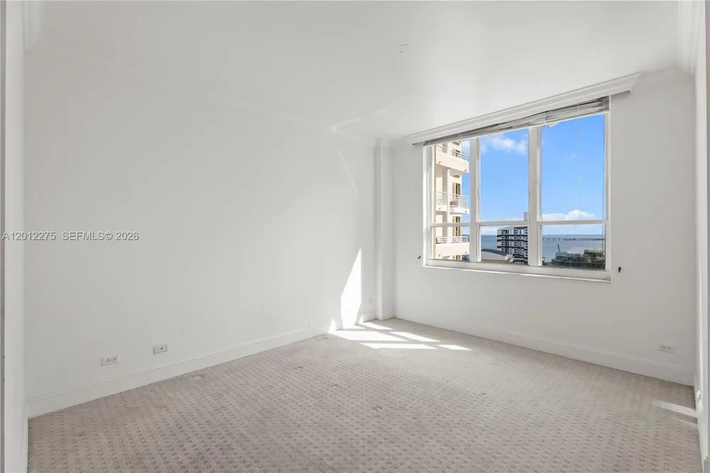 888 Brickell Key Dr #1702 Miami, FL 33131