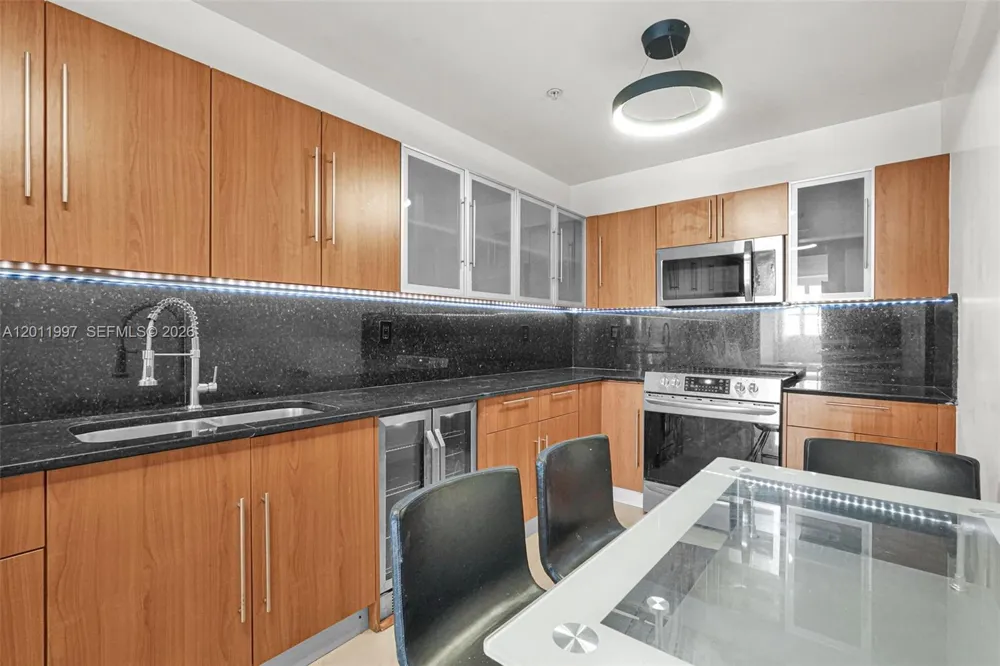 3001 S Ocean Dr #1611 Hollywood, FL 33019