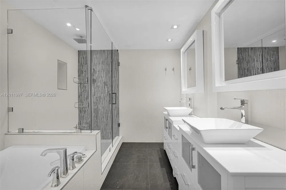 3001 S Ocean Dr #1611 Hollywood, FL 33019