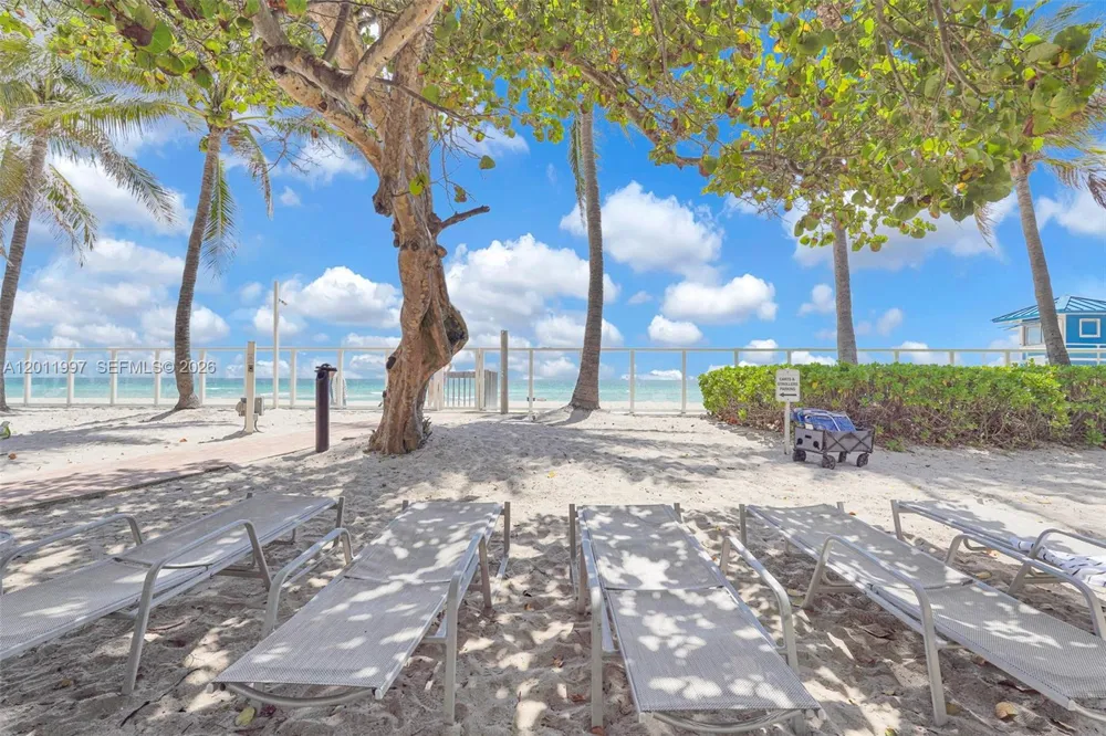 3001 S Ocean Dr #1611 Hollywood, FL 33019