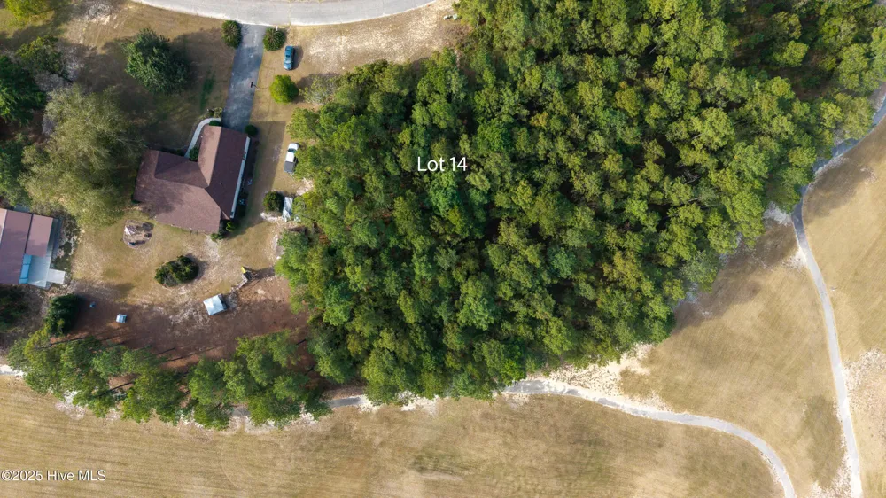 14 Old Tom Morris Road Garland, NC 28441