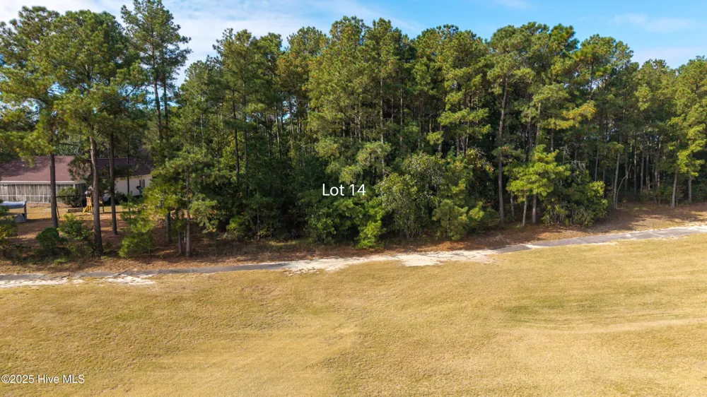14 Old Tom Morris Road Garland, NC 28441