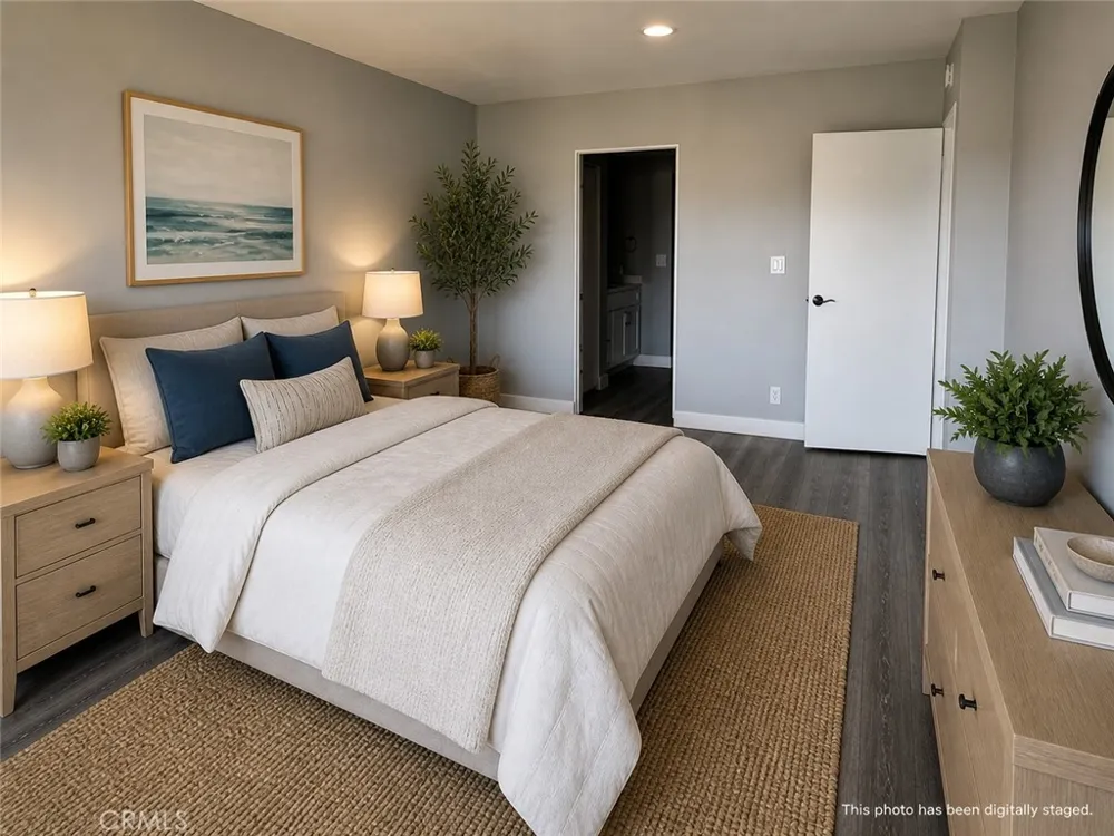 6117 E Seaside Long Beach, CA 90803