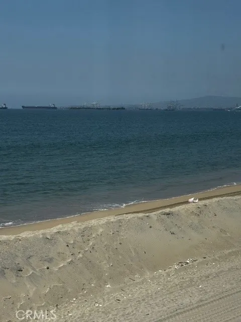 6117 E Seaside Long Beach, CA 90803