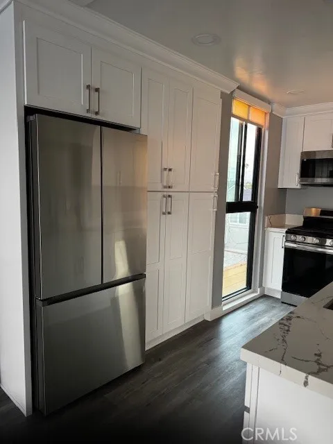 6117 E Seaside Long Beach, CA 90803