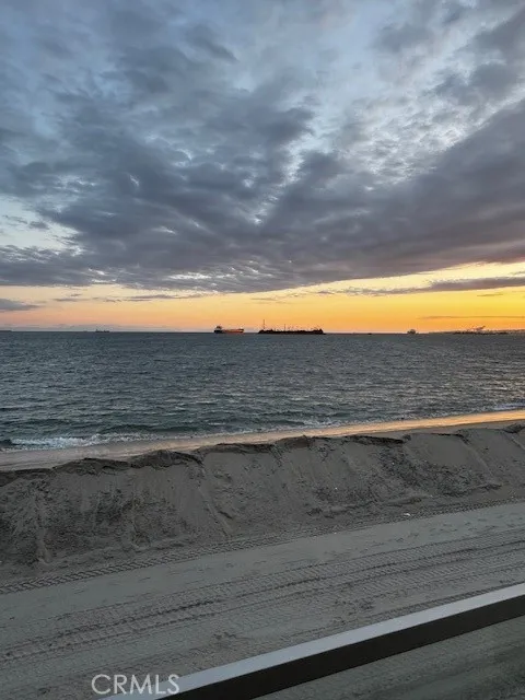 6117 E Seaside Long Beach, CA 90803