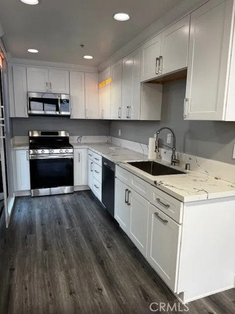 6117 E Seaside Long Beach, CA 90803