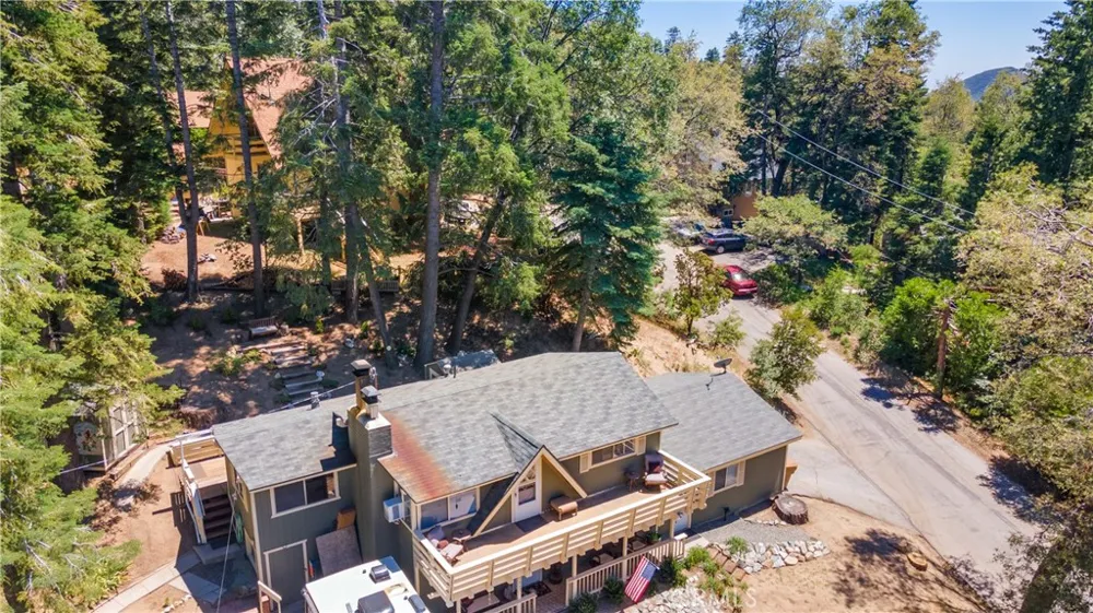 37667 Live Oak Street Angelus Oaks, CA 92305